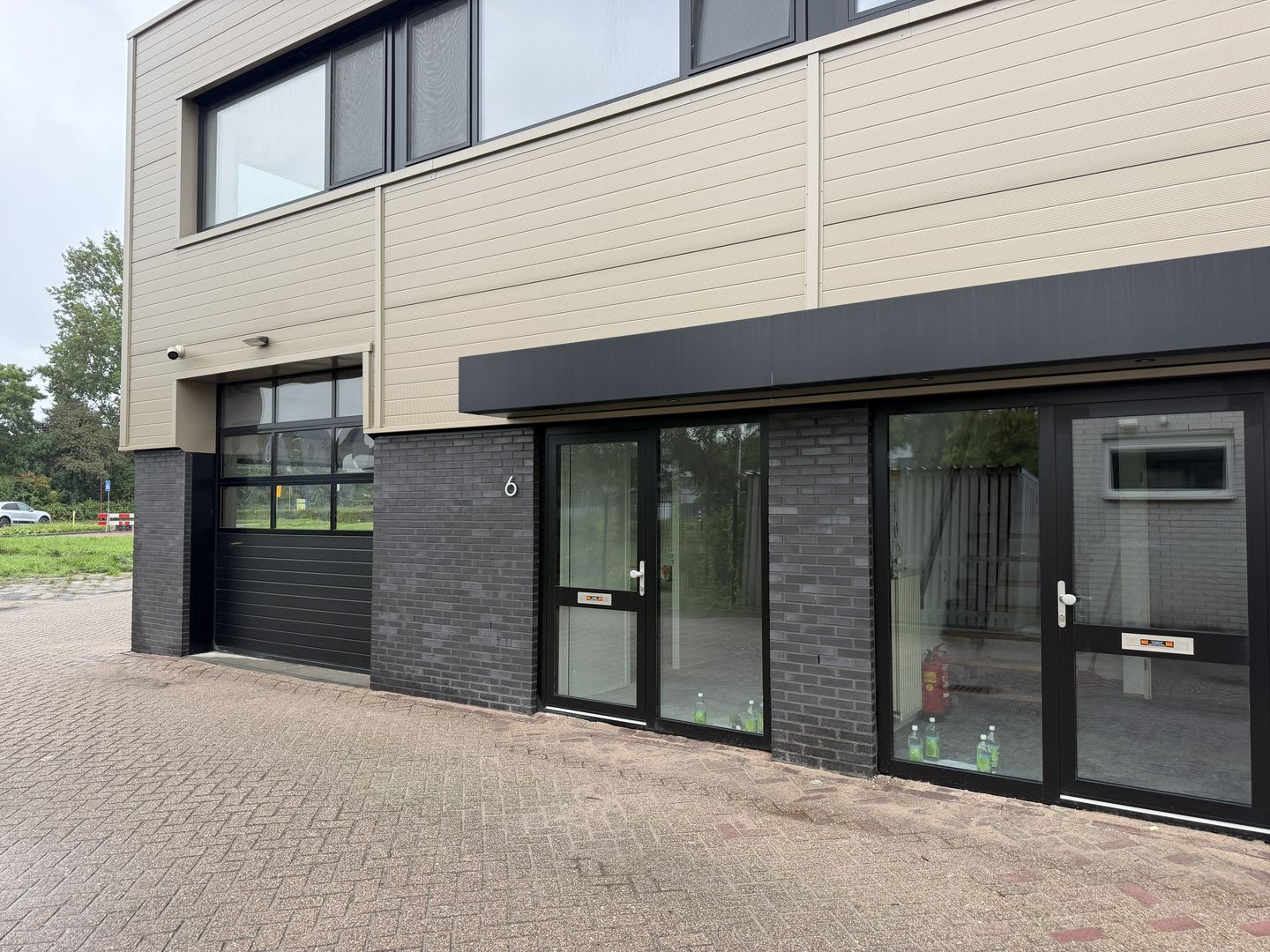 View photo 2 of Darwinstraat 6