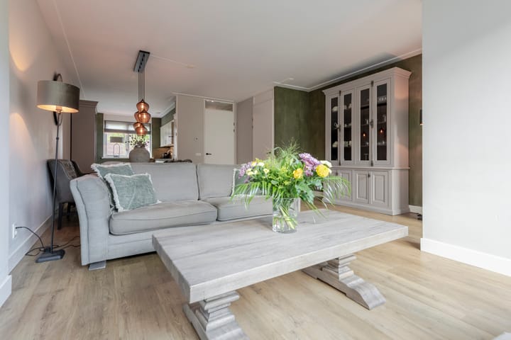 Tussenwoning te koop: Sterappel 9, Barneveld
