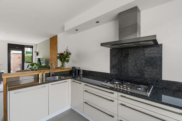 Hoekwoning te koop: Reigersbek 10, Nieuwegein