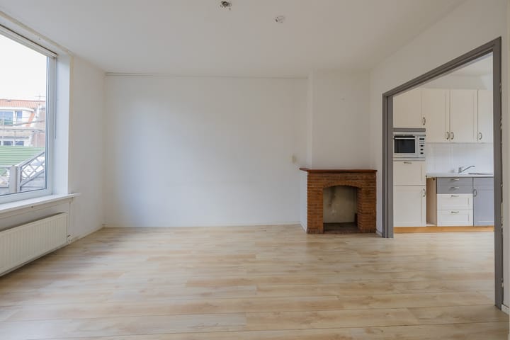 Tussenwoning te koop: Boerhaavestraat 3, Ijmuiden