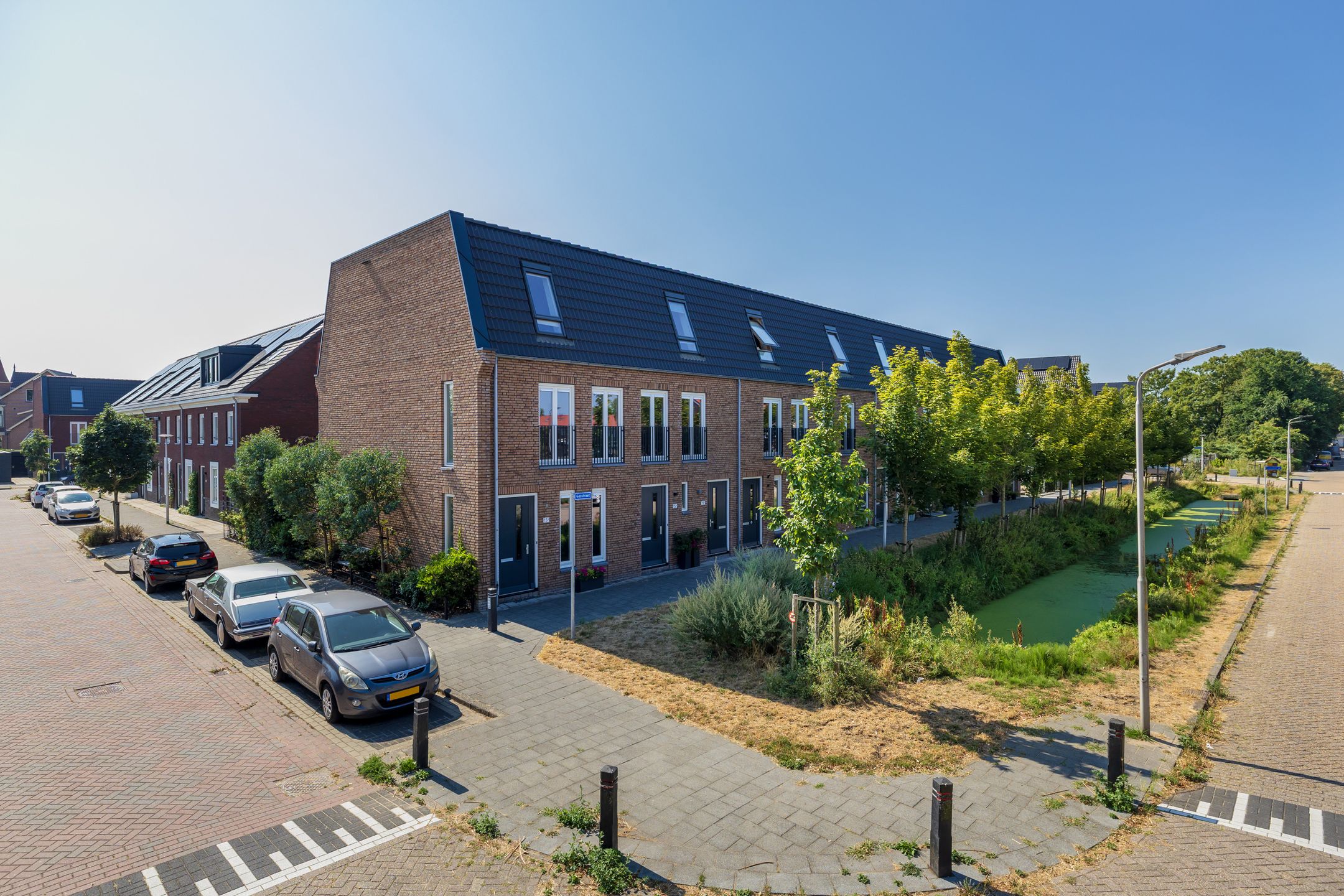 Photo 42 of Gasstraat 15-C