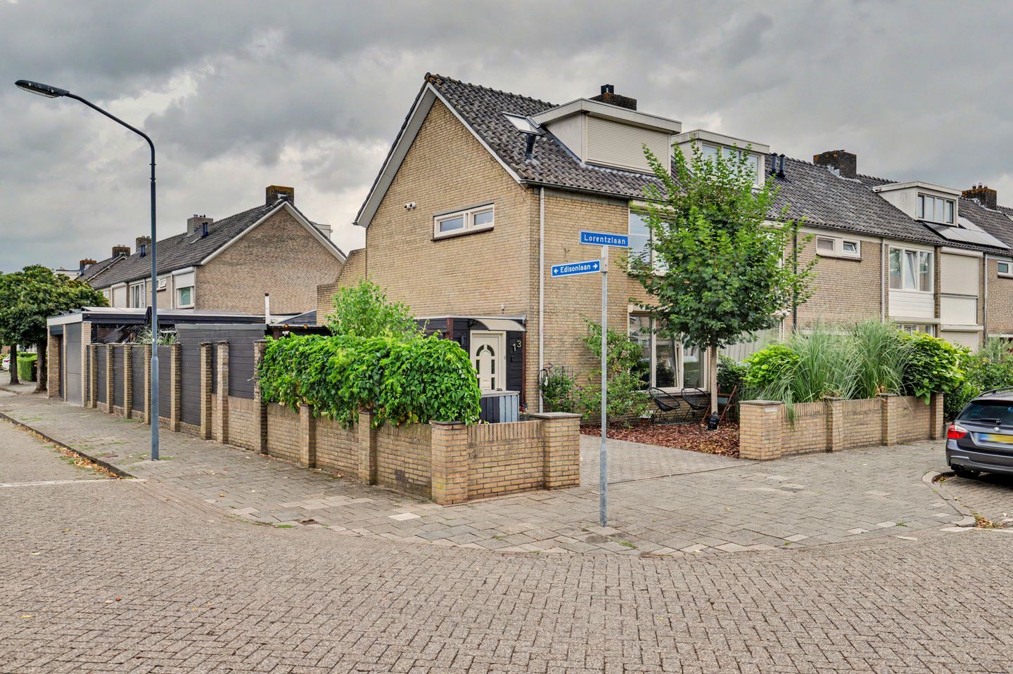 Foto 1 van Lorentzlaan 13