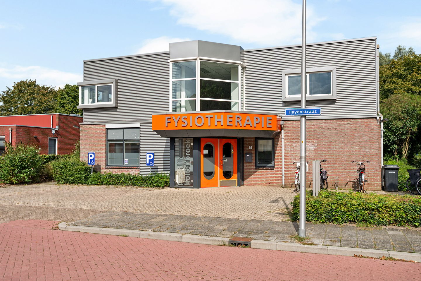 Bekijk foto 1 van Haydnstraat 4