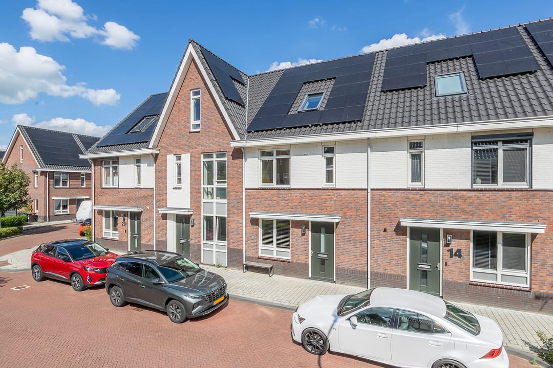 Photo 13 of Suzanna van Oostdijkstraat 16