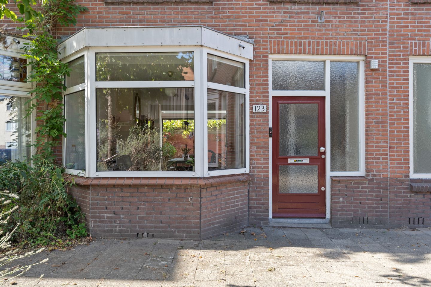 Foto 49 van Surinamestraat 123