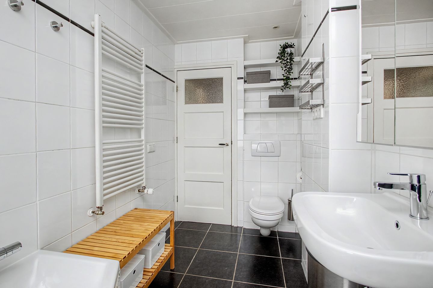 Photo 40 of Hooft Graaflandstraat 67