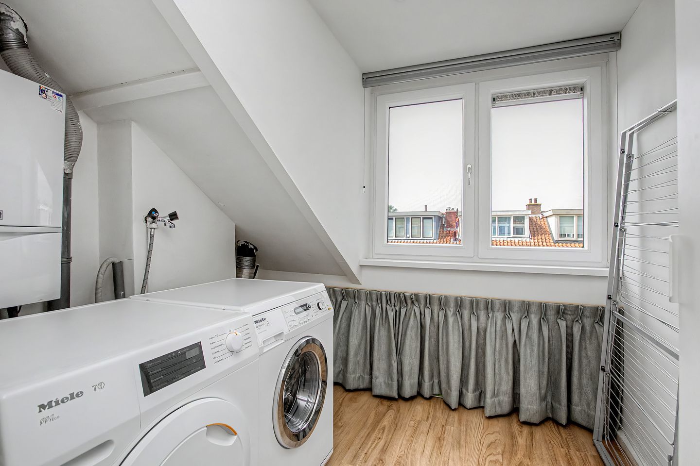 Photo 49 of Hooft Graaflandstraat 67