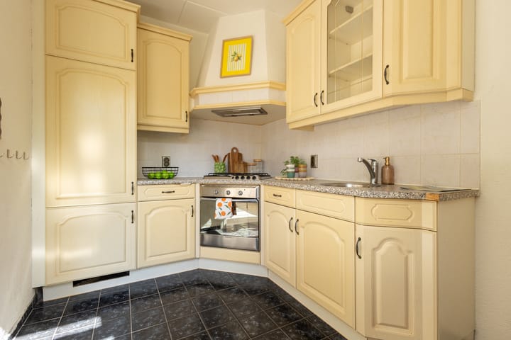 Tussenwoning te koop: Golf van Riga 16, Veendam