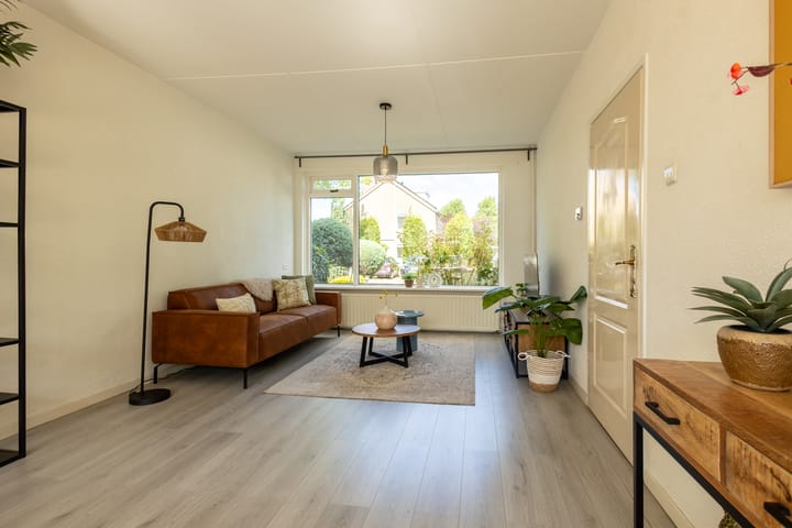 Tussenwoning te koop: Golf van Riga 16, Veendam