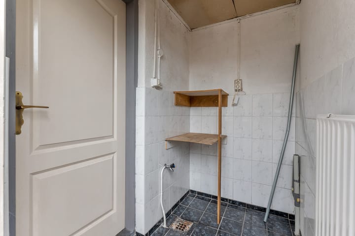 Tussenwoning te koop: Golf van Riga 16, Veendam