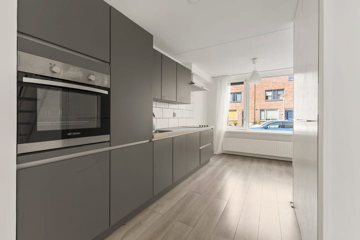 Tussenwoning te koop: Kladdewortel 12, De Meern