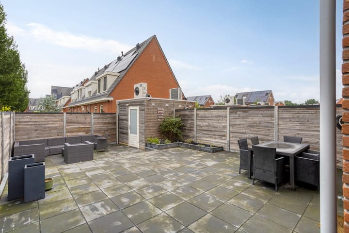 Hoekwoning te koop: Rijssenbeeklaan 2, Gennep