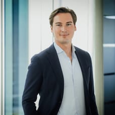 Enzo Peer - Real Estate Agent