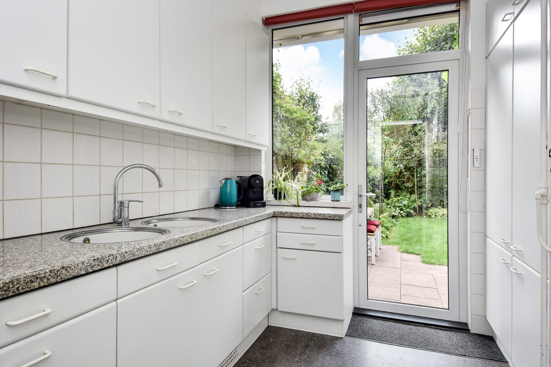 Photo 26 of Burnierstraat 36