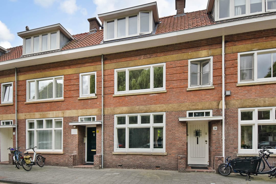 Photo 2 of Burnierstraat 36