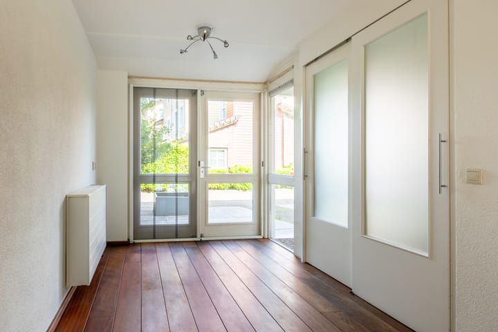Tussenwoning te koop: Kees van Hasseltstraat 8, Rotterdam