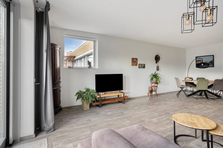 Appartement te koop: Dettifossstraat 130, Almere