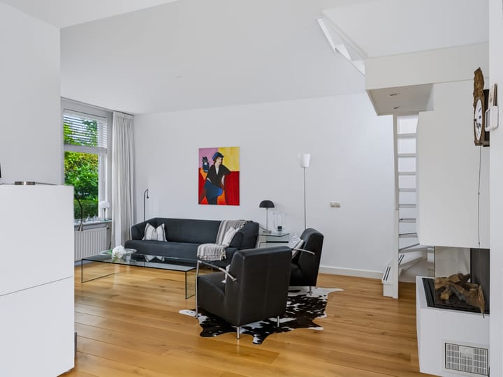 Twee-onder-één-kap te koop: Sint Antoniusstraat 10, Bergen (Nh)