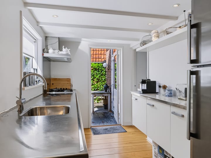 Twee-onder-één-kap te koop: Sint Antoniusstraat 10, Bergen (Nh)