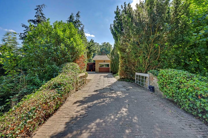 Vrijstaande woning te koop: Julianalaan 8, 'S Gravenmoer