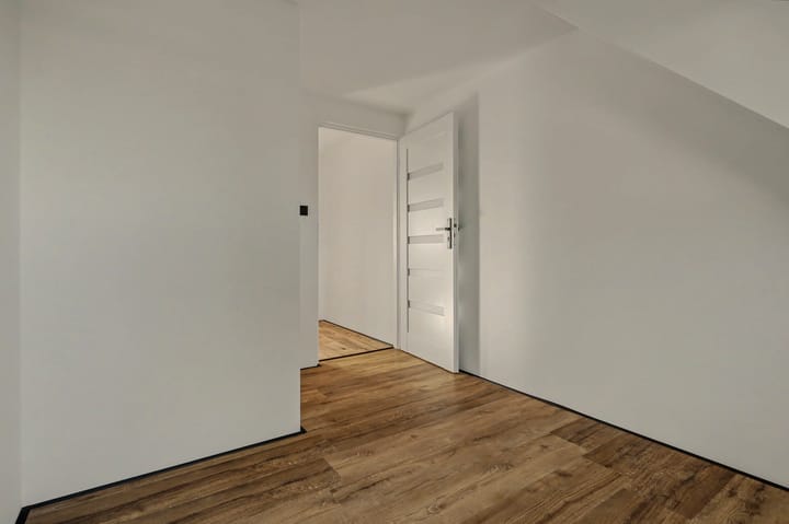 Tussenwoning te koop: Colijnsplaatseweg 19, Colijnsplaat
