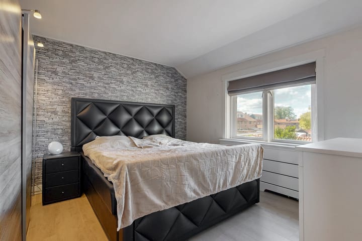 Tussenwoning te koop: T.B. Huurmanlaan 6, Bussum
