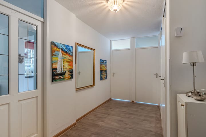 Appartement te koop: Naardingerland 9, Huizen