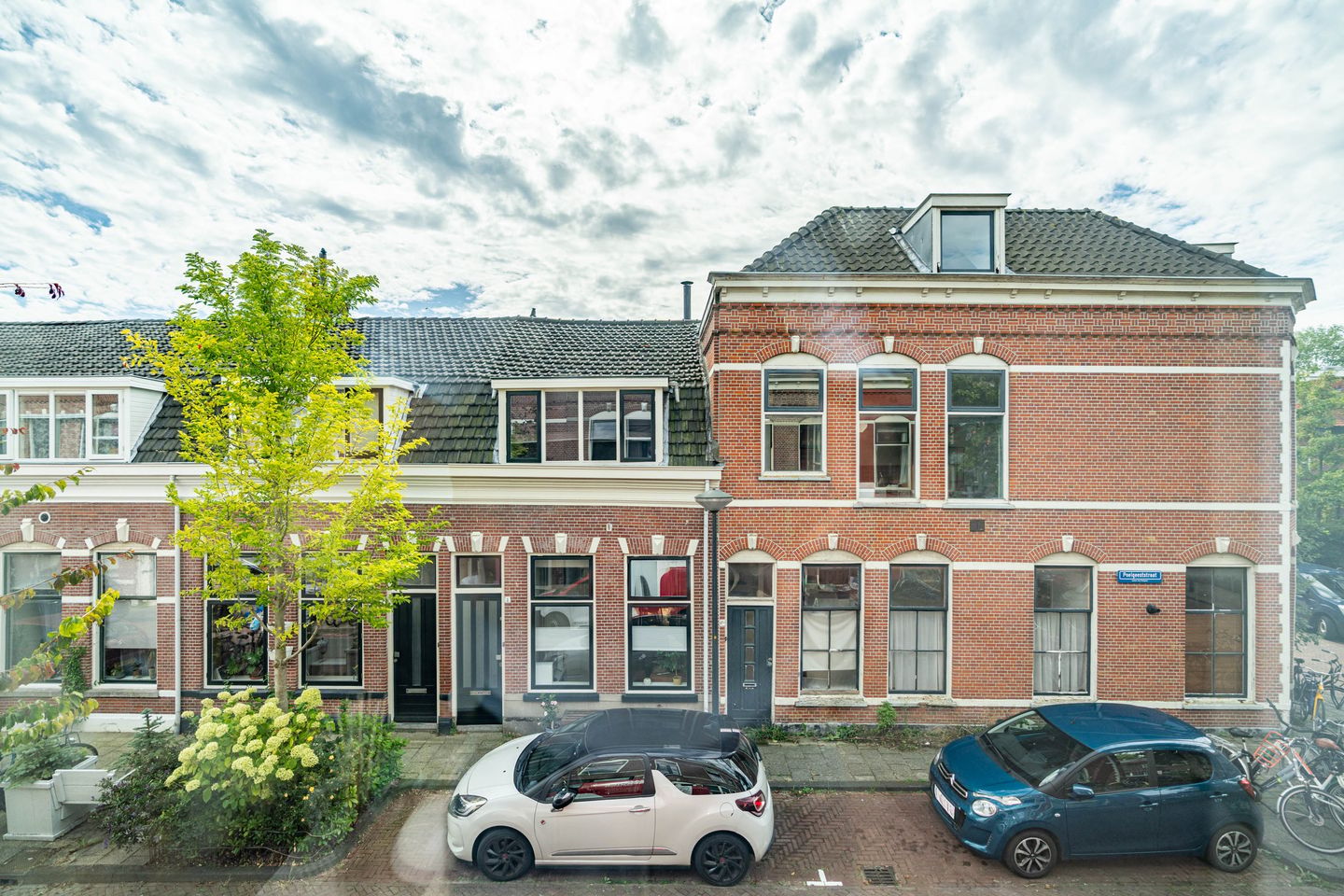 Photo 5 of Poelgeeststraat 6-A