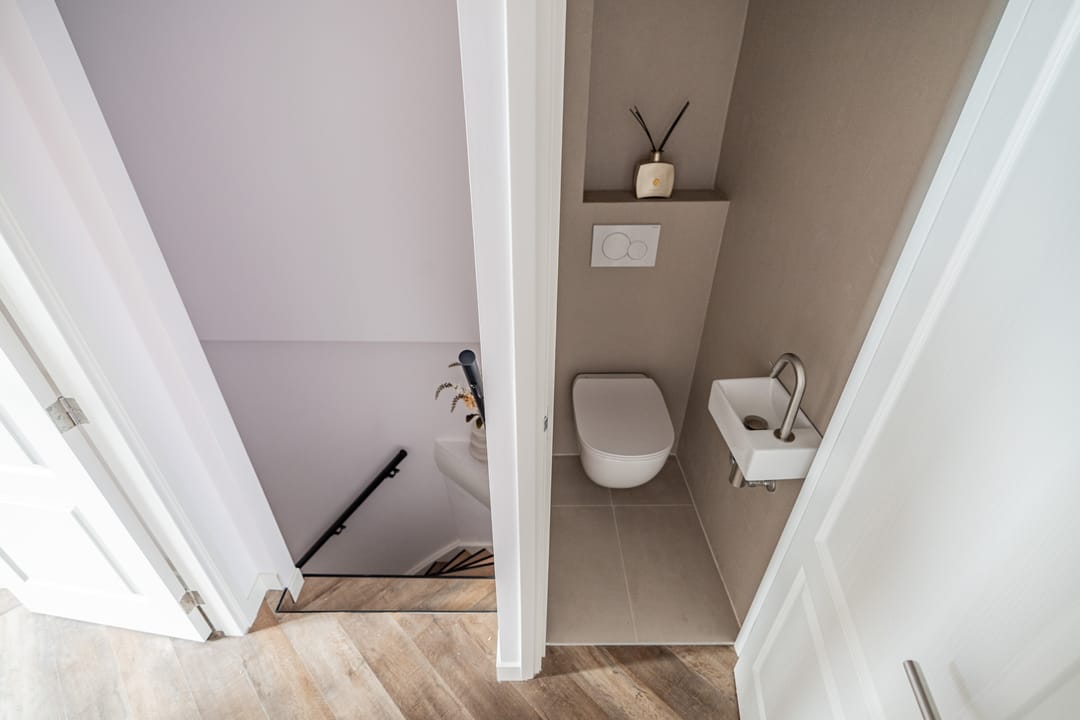Photo 11 of Poelgeeststraat 6-B