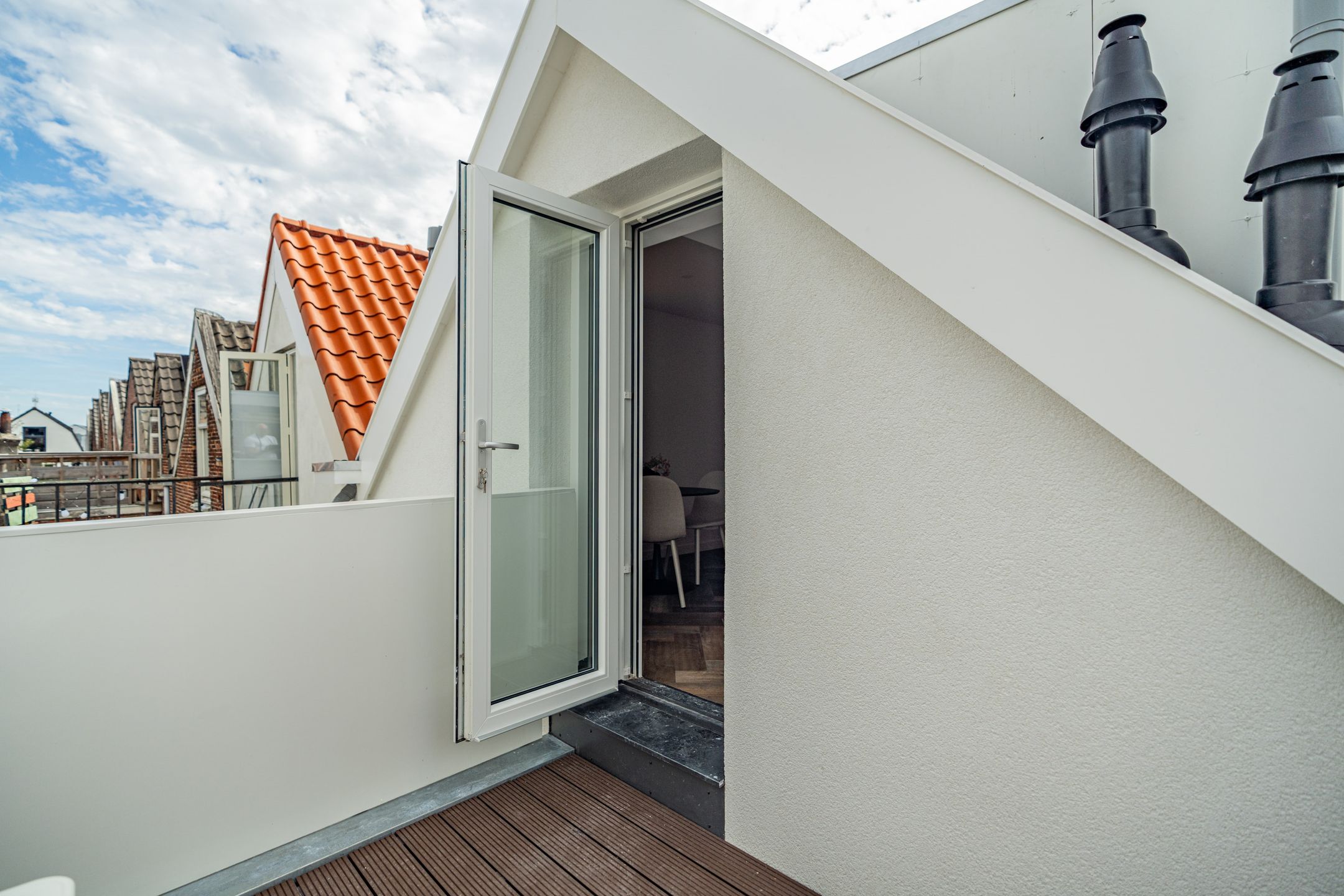 Photo 18 of Poelgeeststraat 6-B