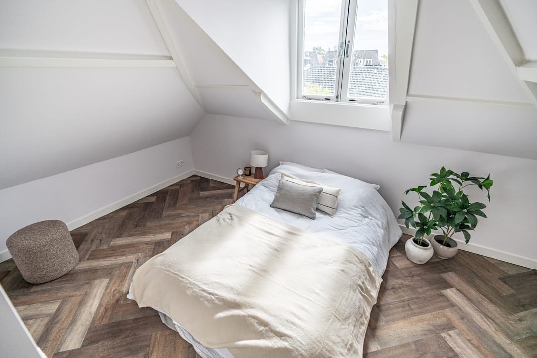 Photo 2 of Poelgeeststraat 6-B