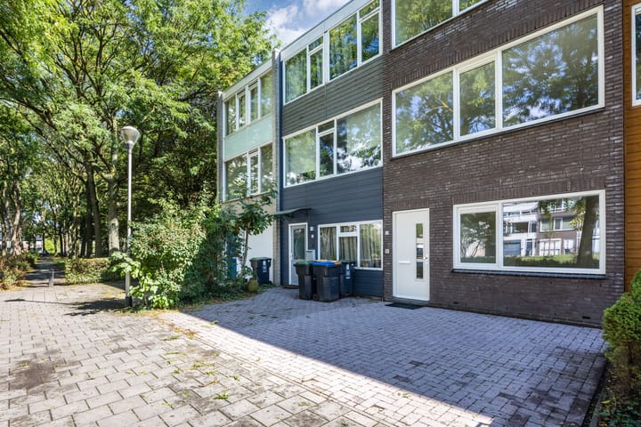 Foto 2 van Koebergstraat 19