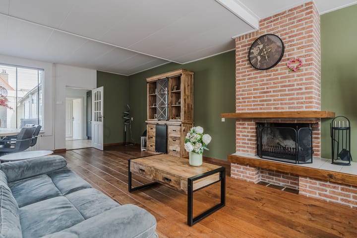 Tussenwoning te koop: Jan Tooropstraat 52, Katwijk (Zh)