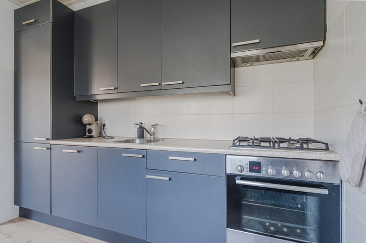 Tussenwoning te koop: Jan Tooropstraat 52, Katwijk (Zh)
