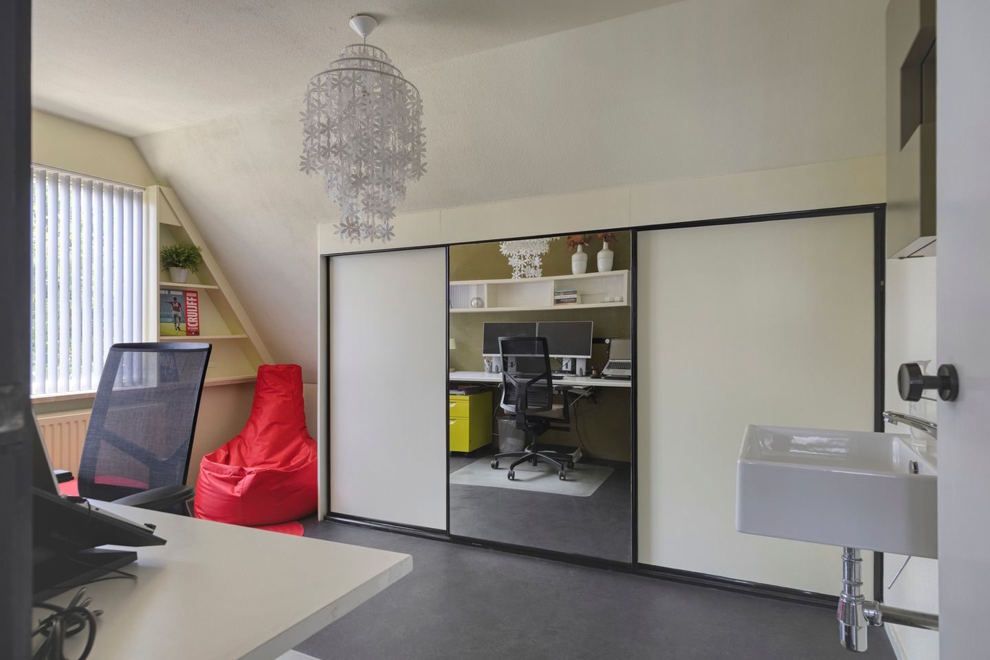 Photo 29 of Koningsweg 53-A