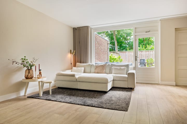 Tussenwoning te koop: Karperborch 21, Rosmalen