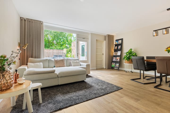Tussenwoning te koop: Karperborch 21, Rosmalen