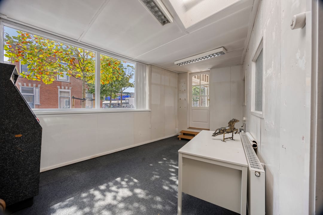 Photo 8 of Dr. Schaepmanstraat 73