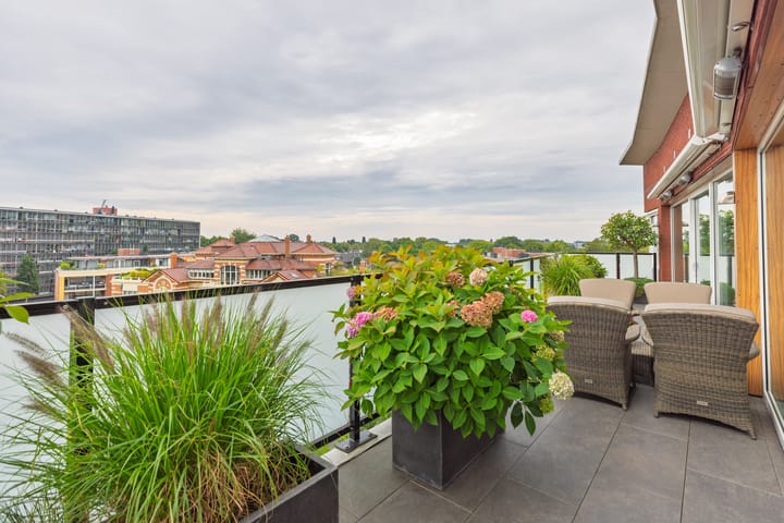Appartement te koop: Casparushof 74, Weesp