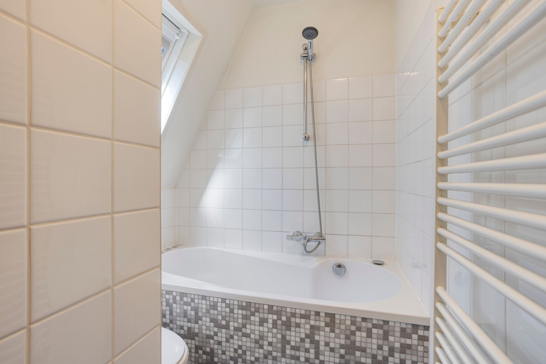 Photo 24 of Groenestraat 297