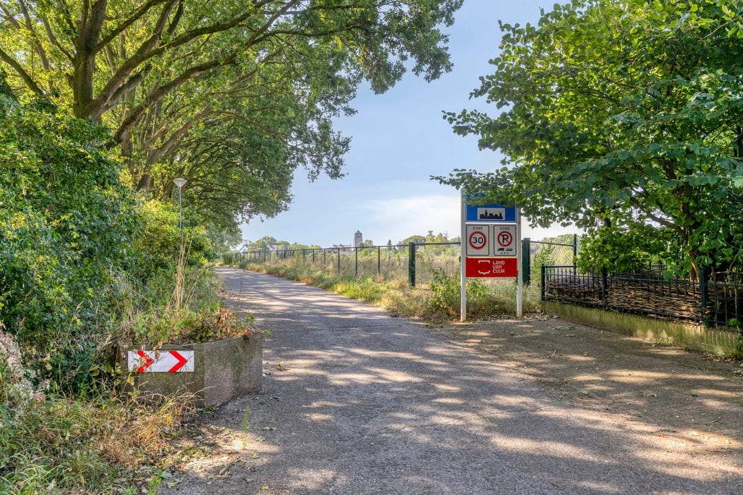 Photo 62 of Molendijk 23