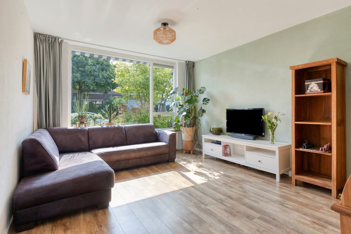 Hoekwoning te koop: van Goghlaan 1, Scherpenzeel (Ge)