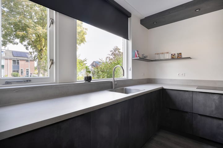 Tussenwoning te koop: Oostercluft 340, Steenwijk