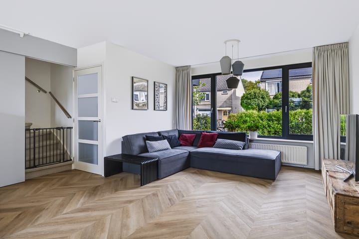 Tussenwoning te koop: Breeland 98, Hoogland