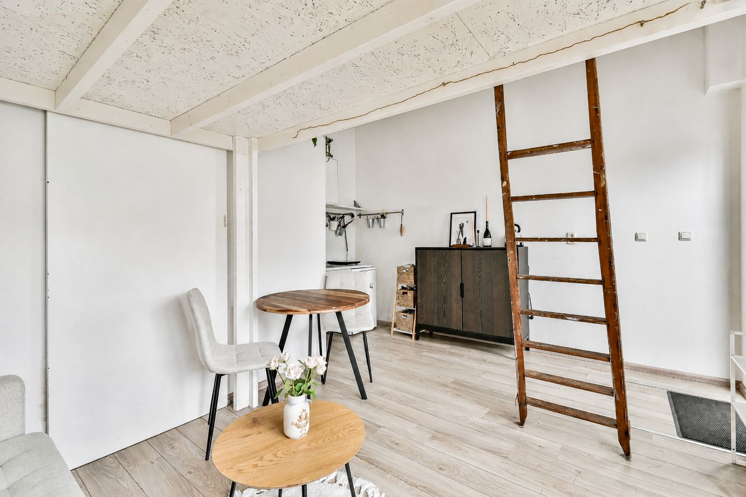 Photo 18 of Derkinderenstraat 134