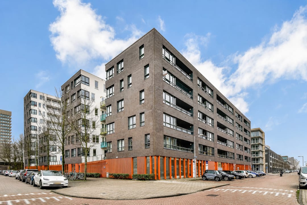 Photo 23 of Derkinderenstraat 134