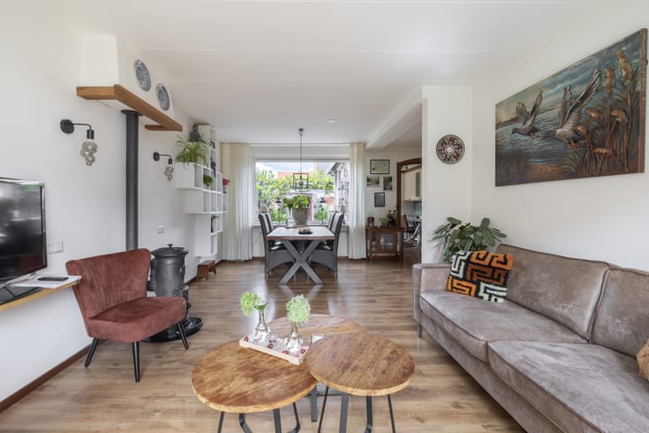 Tussenwoning te koop: Willemstraat 16, Velp (Ge)