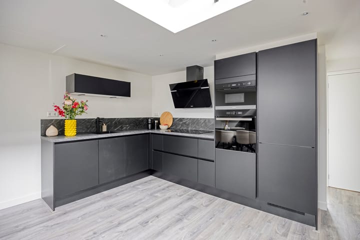 Appartement te koop: Laat 54B, Alkmaar