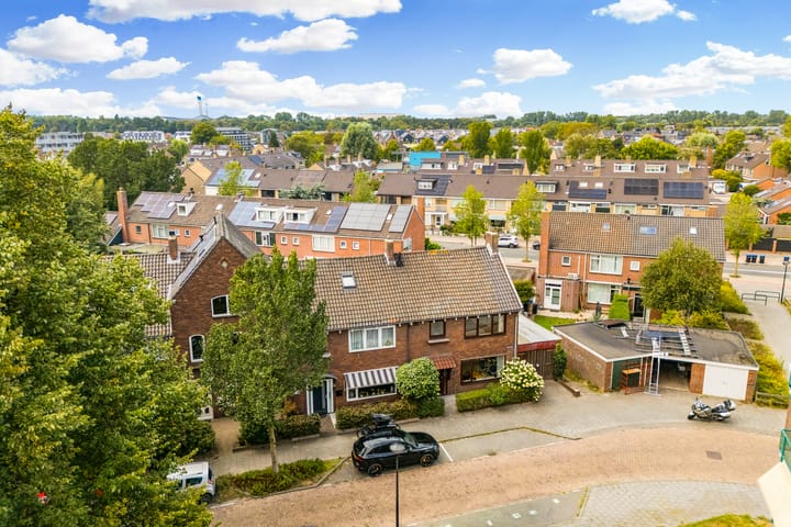 Hoekwoning te koop: Leliestraat 28, Beverwijk