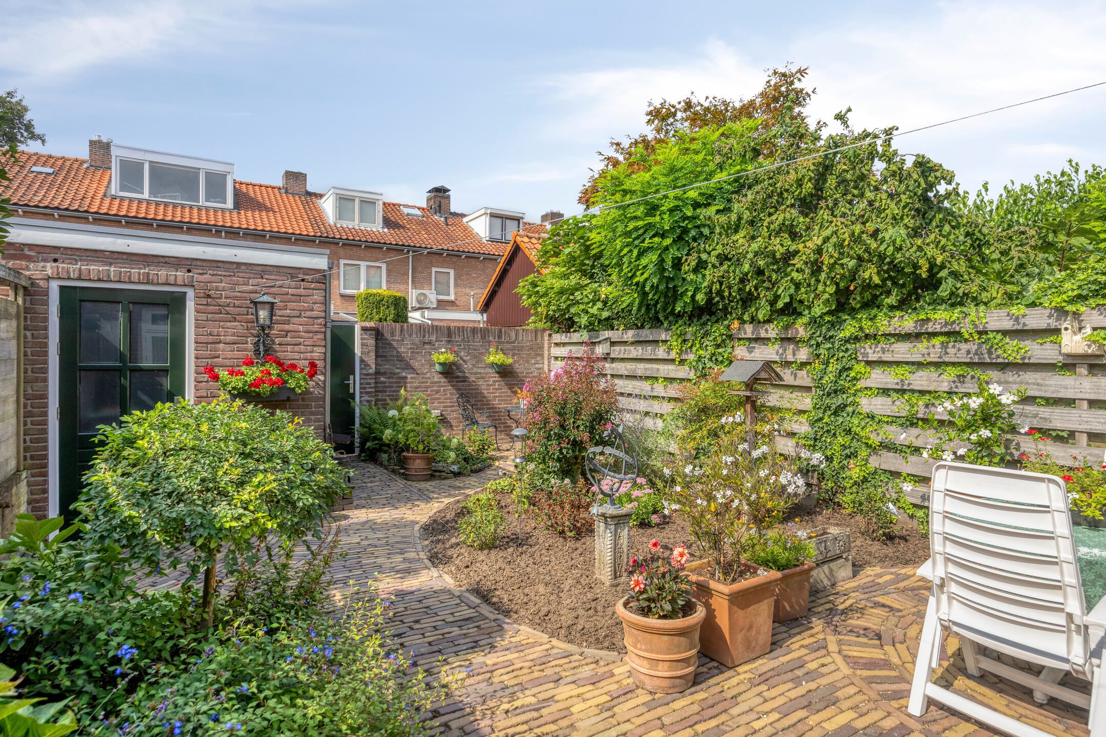 Photo 24 of Rubensstraat 17